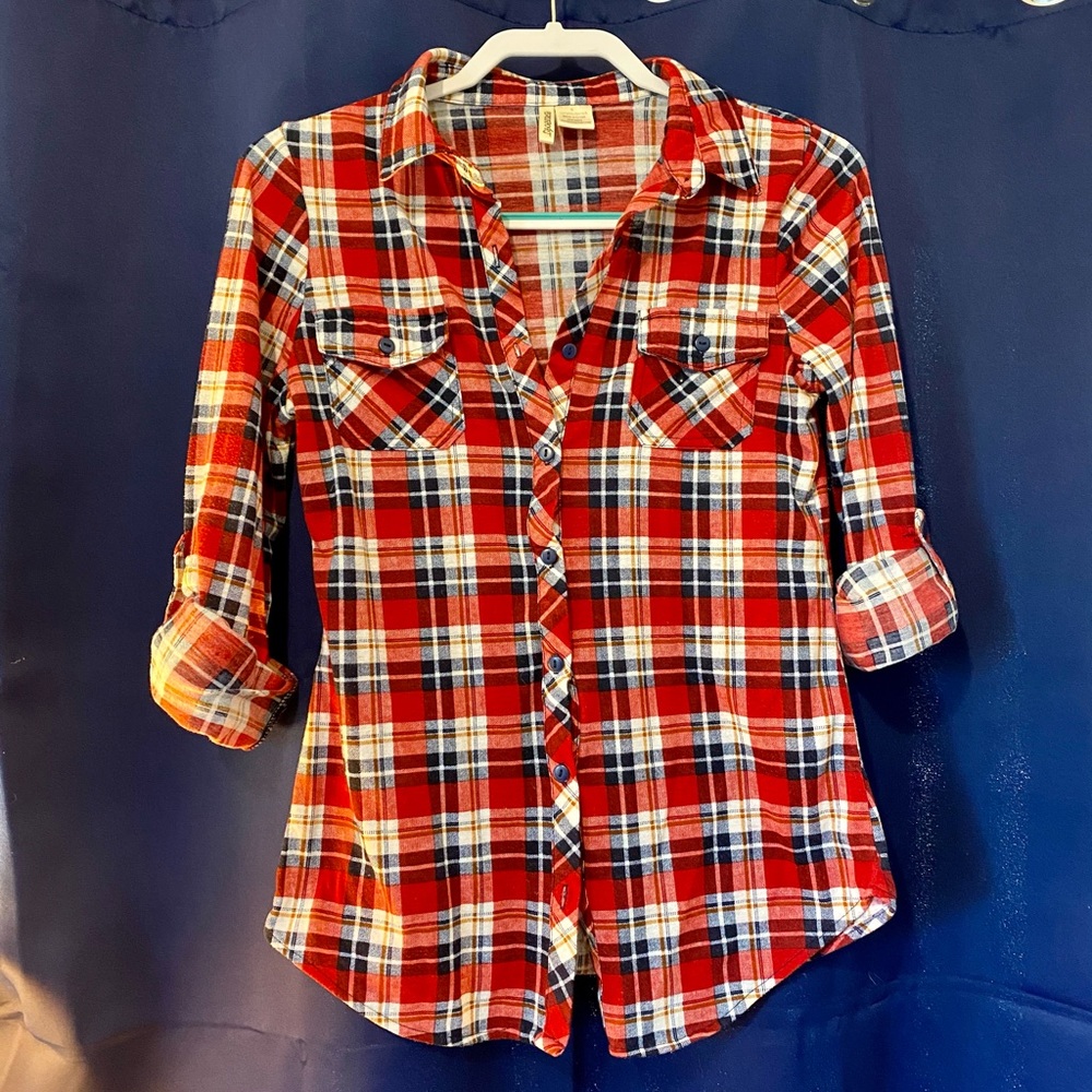 Passport Flannel Long Sleeve Button Down